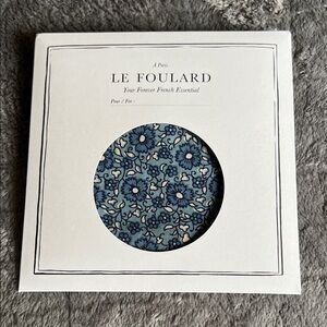 Sézane Le Foulard Blue Floral Bandana Scarf NEW 🇫🇷